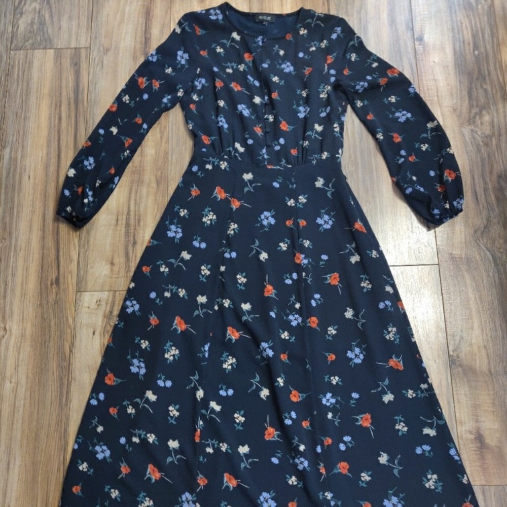 Roolee Navy blue dress with flowers